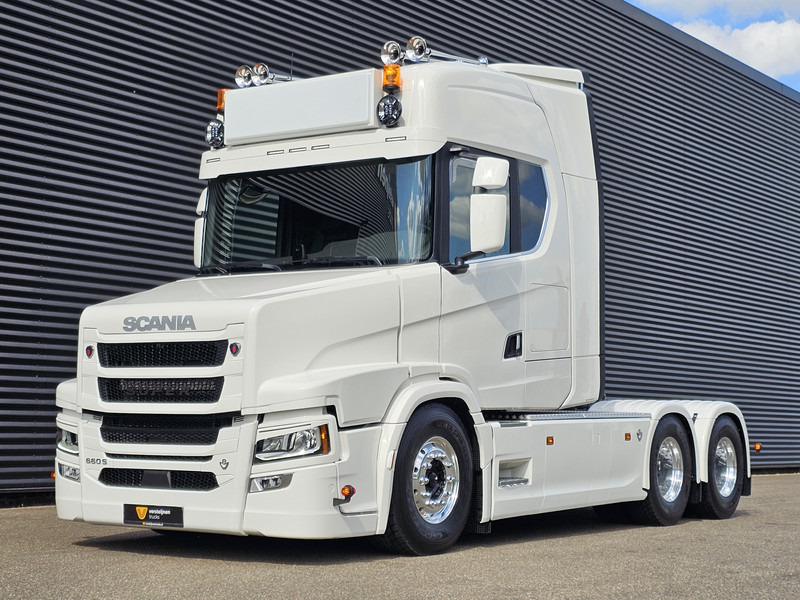 Scania T660 V8 6x4 TORPEDO / HAUBER / SHOW TRUCK - Cap tractor: Foto 1 Scania T660 V8 6x4 TORPEDO / HAUBER / SHOW TRUCK - Cap tractor: Foto 1