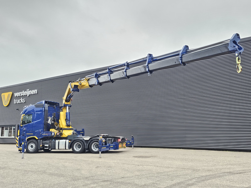 Volvo FH 540 6x4 / HIAB 85 t/m CRANE / KRAN - Cap tractor: Foto 2 Volvo FH 540 6x4 / HIAB 85 t/m CRANE / KRAN - Cap tractor: Foto 2