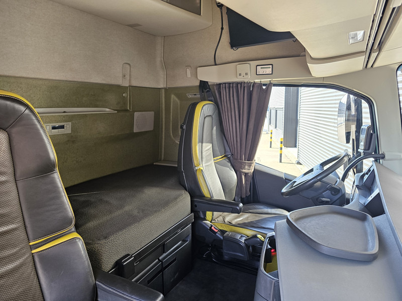 Volvo FH16.650 / FULL AIR / RETARDER / NL-TRUCK - Cap tractor: Foto 2 Volvo FH16.650 / FULL AIR / RETARDER / NL-TRUCK - Cap tractor: Foto 2
