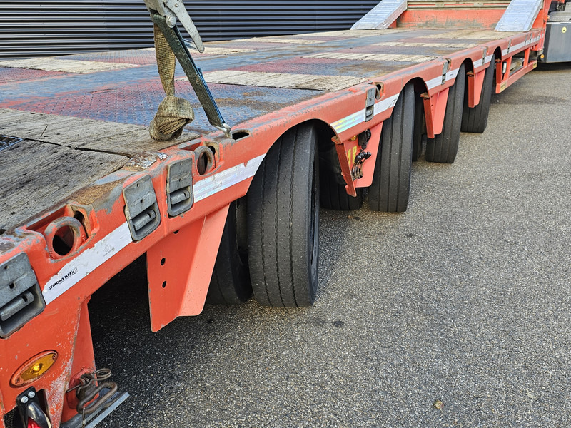 Faymonville F-S44-/ 4 x STEERING / HYDRAULIC RAMPS / EXTENDABLE - Semiremorcă transport agabaritic: Foto 4 Faymonville F-S44-/ 4 x STEERING / HYDRAULIC RAMPS / EXTENDABLE - Semiremorcă transport agabaritic: Foto 4