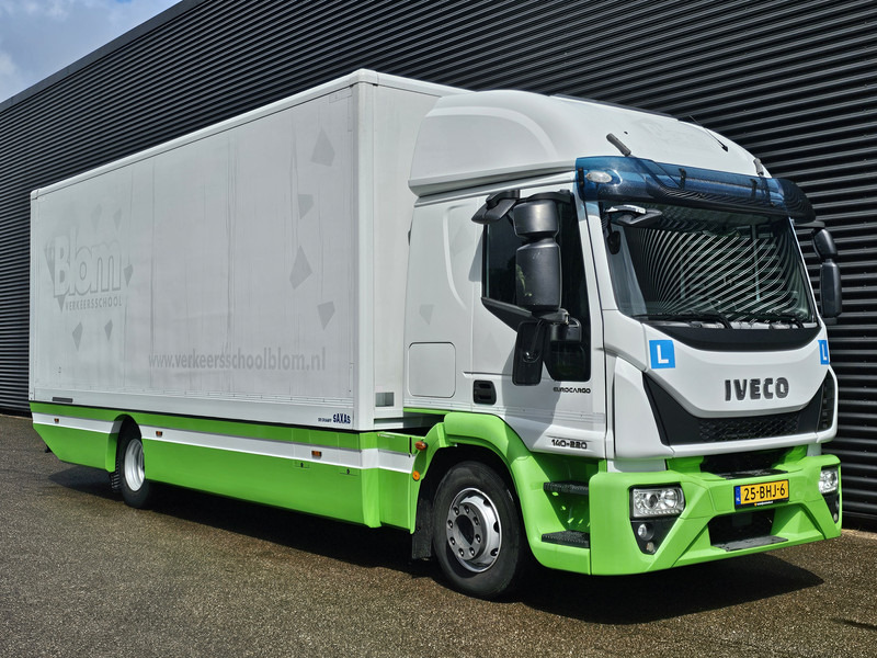 Iveco EURO CARGO 220 / LES / SCHOOL / FAHRSCHULE / CLOSED BOX - Camion furgon: Foto 3 Iveco EURO CARGO 220 / LES / SCHOOL / FAHRSCHULE / CLOSED BOX - Camion furgon: Foto 3