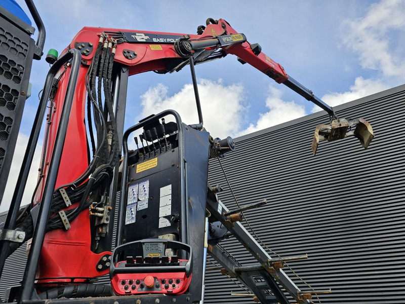 MAN TGS 35.400 / 8x4-4 / CONTAINER SYSTEM / PALFINGER Z CRANE - Camion cu sistem de cablu, Camion cu macara: Foto 2 MAN TGS 35.400 / 8x4-4 / CONTAINER SYSTEM / PALFINGER Z CRANE - Camion cu sistem de cablu, Camion cu macara: Foto 2