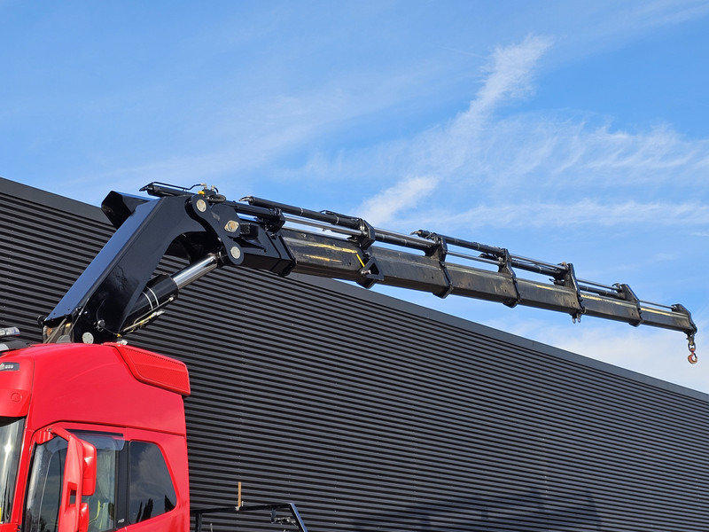 Volvo FH 16.650 8x4 / HIAB 105 t/m CRANE / KRAN - Camion platformă, Camion cu macara: Foto 2 Volvo FH 16.650 8x4 / HIAB 105 t/m CRANE / KRAN - Camion platformă, Camion cu macara: Foto 2