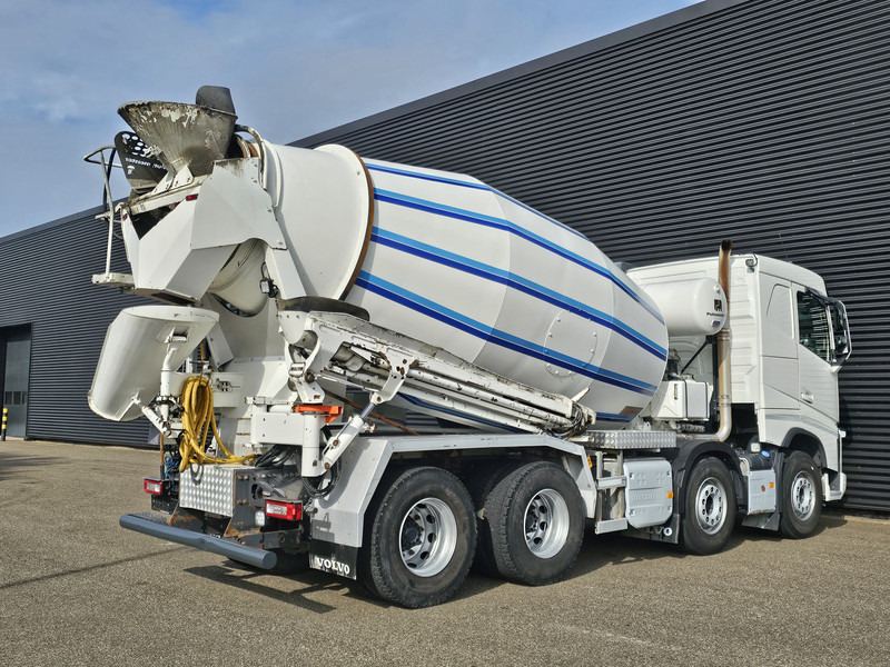Volvo FH 540 8x4 / BOOGIE LIFT / 10m3 PUTZMEISTER - CONCRETE-MIXER / BETON-MISCHER - Autobetonieră: Foto 5 Volvo FH 540 8x4 / BOOGIE LIFT / 10m3 PUTZMEISTER - CONCRETE-MIXER / BETON-MISCHER - Autobetonieră: Foto 5