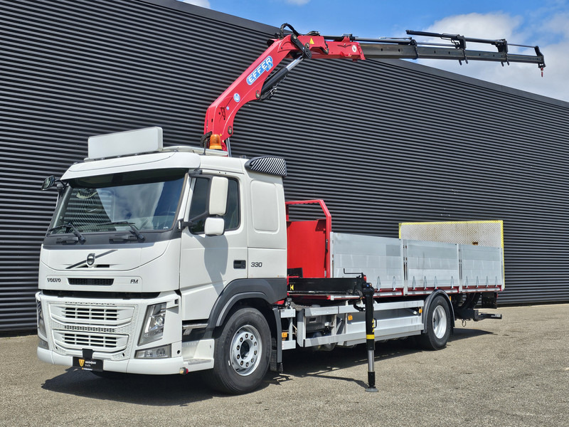 Volvo FM 330 4x2 / EFFER 12.5 t/m CRANE / KRAN - Camion cu macara: Foto 1 Volvo FM 330 4x2 / EFFER 12.5 t/m CRANE / KRAN - Camion cu macara: Foto 1