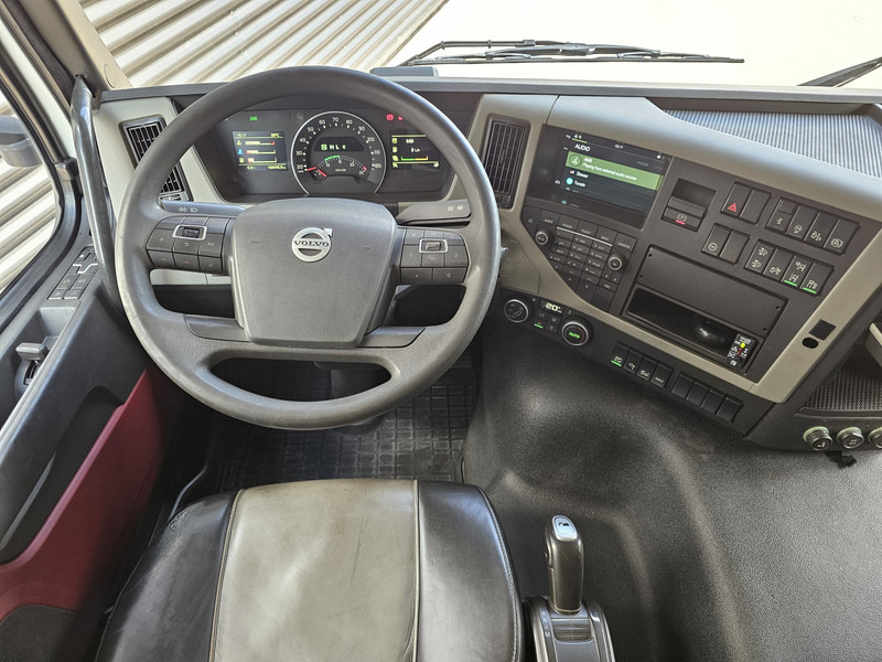Camion platformă, Camion cu macara Volvo FM 330 4x2 / EFFER 12.5 t/m CRANE / KRAN: Foto 18