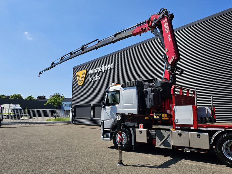 Volvo FM 460 8x4-4 / FASSI 36.5 t/m -8 x EXTENSION + WINCH - Camion platformă, Camion cu macara: Foto 3 Volvo FM 460 8x4-4 / FASSI 36.5 t/m -8 x EXTENSION + WINCH - Camion platformă, Camion cu macara: Foto 3