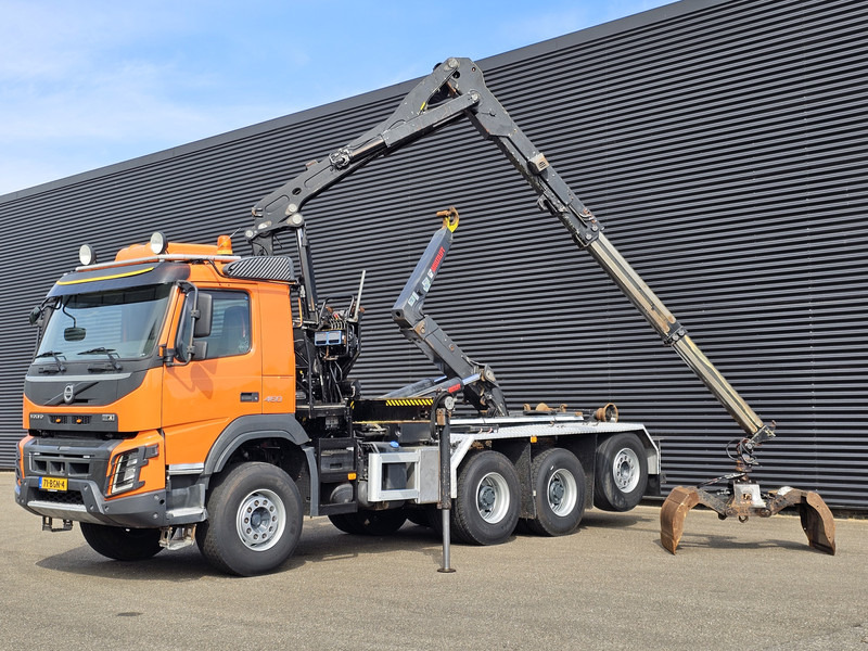 Volvo FMX 460 8x4-4 / HIAB Z CRANE + HOOKLIFT - Camion cu cârlig: Foto 2 Volvo FMX 460 8x4-4 / HIAB Z CRANE + HOOKLIFT - Camion cu cârlig: Foto 2