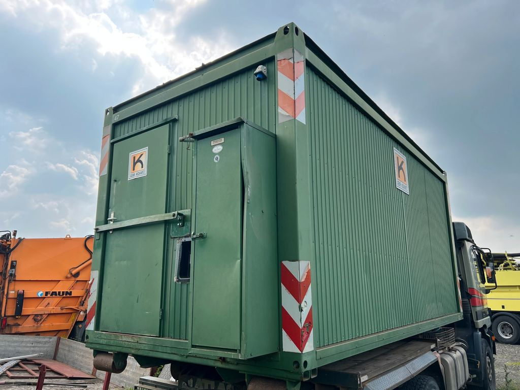 Büro Container mit Heizung Licht Tisch Schränke Büro Container mit Heizung Licht Tisch Schränke - Sistem de agatare cu carlig/ Containere de gunoi: Foto 3 Büro Container mit Heizung Licht Tisch Schränke Büro Container mit Heizung Licht Tisch Schränke - Sistem de agatare cu carlig/ Containere de gunoi: Foto 3