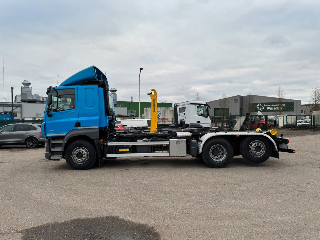 DAF CF 480 6X2 Abroller Funk 8 Stück neue Pirelli DAF CF 480 6X2 Abroller Funk 8 Stück neue Pirelli - Camion cu cârlig: Foto 5 DAF CF 480 6X2 Abroller Funk 8 Stück neue Pirelli DAF CF 480 6X2 Abroller Funk 8 Stück neue Pirelli - Camion cu cârlig: Foto 5