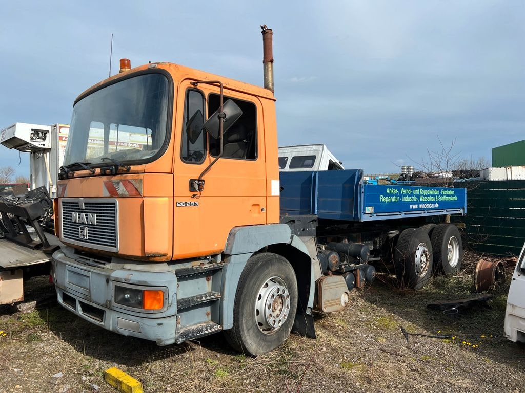 MAN 26.293 6X2 Motor & Getriebe gut MAN 26.293 6X2 Motor & Getriebe gut - Camion şasiu: Foto 1 MAN 26.293 6X2 Motor & Getriebe gut MAN 26.293 6X2 Motor & Getriebe gut - Camion şasiu: Foto 1
