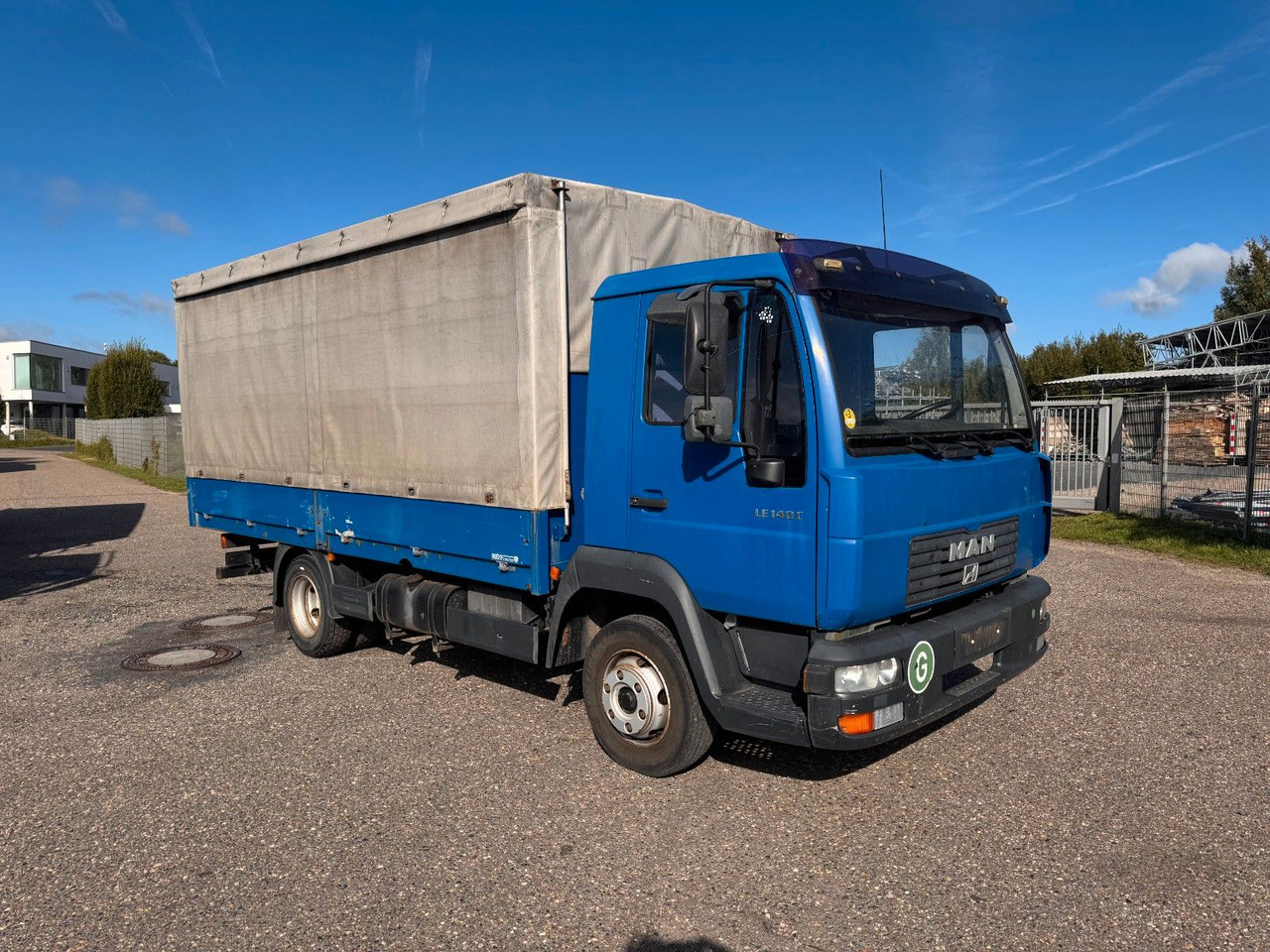 MAN 8.140 4X2 Pritsche Plane Original Km - Autoutilitară cu prelată: Foto 1 MAN 8.140 4X2 Pritsche Plane Original Km - Autoutilitară cu prelată: Foto 1