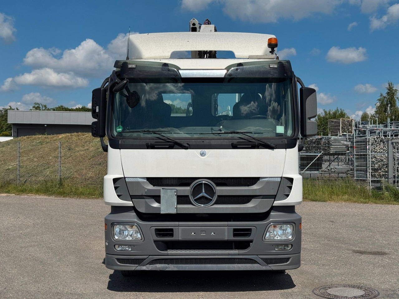 Mercedes-Benz 2541 6x2 ARK Meiller 20.65 | ATLA 120.2E mit 5&6 - Camion cu macara: Foto 4 Mercedes-Benz 2541 6x2 ARK Meiller 20.65 | ATLA 120.2E mit 5&6 - Camion cu macara: Foto 4
