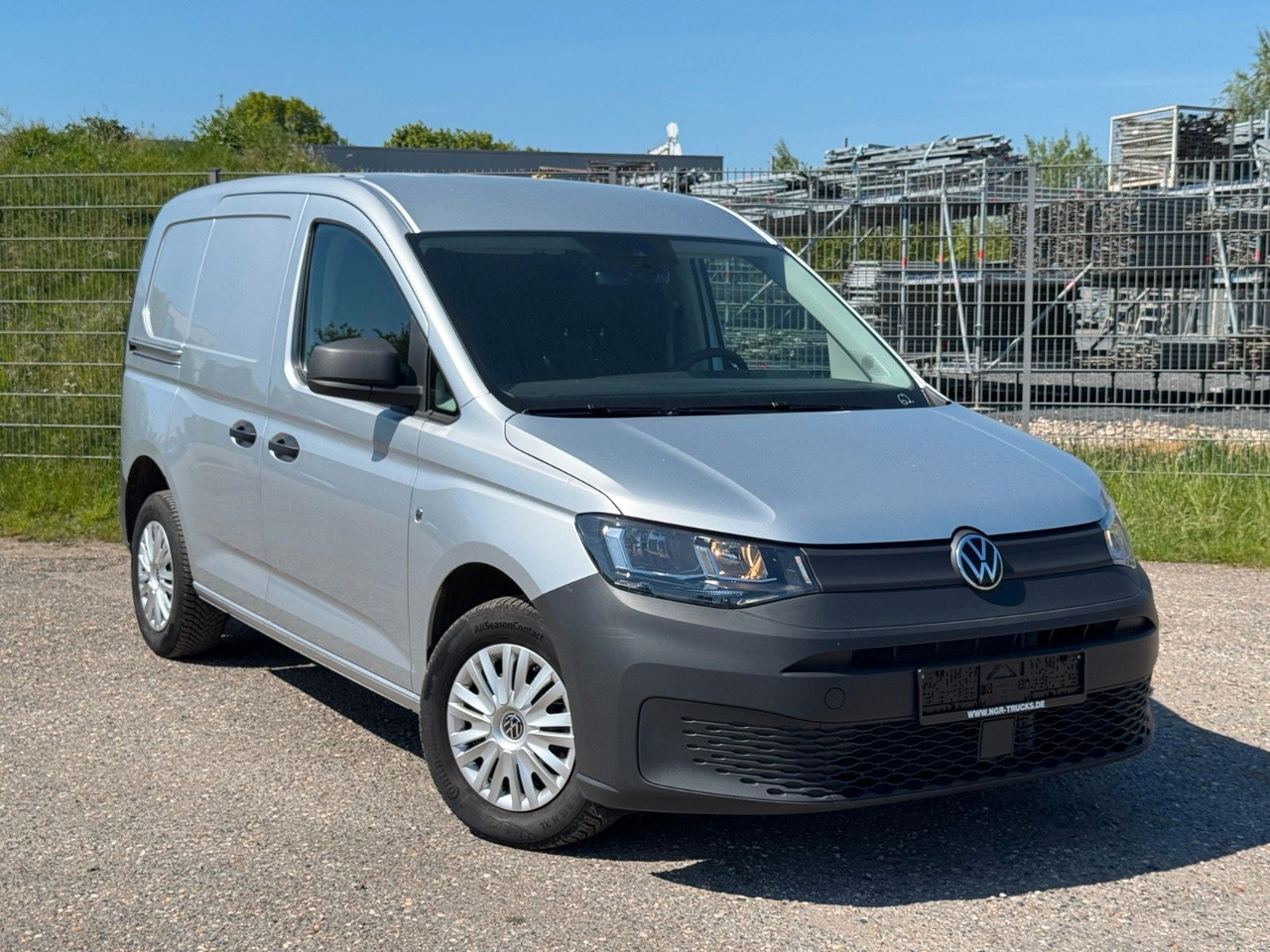 Volkswagen Caddy 4x2 | Klima | AHK | PDC | Spurhalteass. - Transport persoane: Foto 1 Volkswagen Caddy 4x2 | Klima | AHK | PDC | Spurhalteass. - Transport persoane: Foto 1