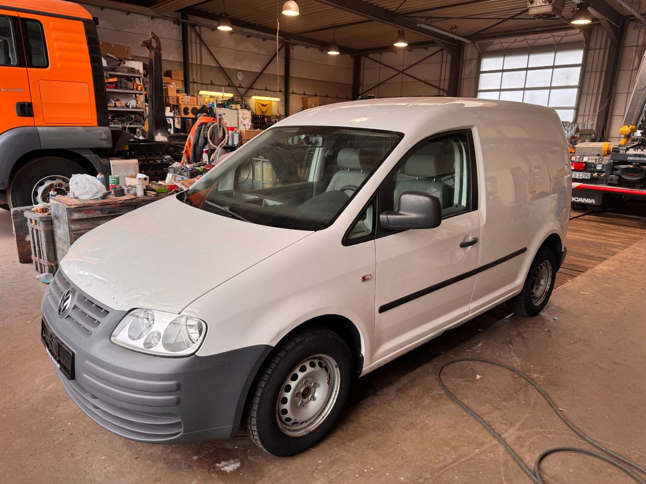 Volkswagen Caddy 69 PS Diesel - Autoutilitară compactă: Foto 1 Volkswagen Caddy 69 PS Diesel - Autoutilitară compactă: Foto 1