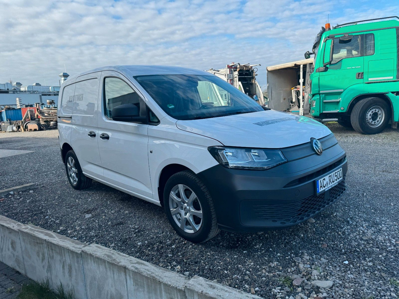 Volkswagen Caddy Cargo Basis 2,0 TDI Klima Radio touch - Automobil: Foto 1 Volkswagen Caddy Cargo Basis 2,0 TDI Klima Radio touch - Automobil: Foto 1