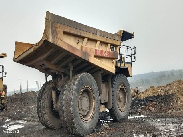 CAT 777E - Camion minier: Foto 3 CAT 777E - Camion minier: Foto 3