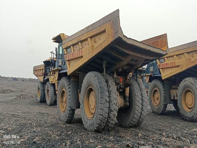 CAT 777E - Camion minier: Foto 2 CAT 777E - Camion minier: Foto 2