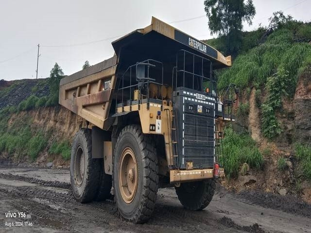 CAT 777E - Camion minier: Foto 4 CAT 777E - Camion minier: Foto 4
