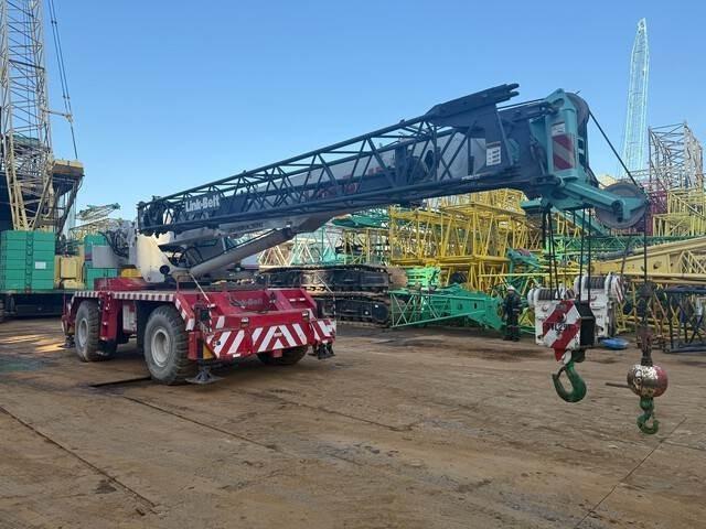 Link-Belt RTC8050-2 - Macara pentru teren accidentat: Foto 4 Link-Belt RTC8050-2 - Macara pentru teren accidentat: Foto 4