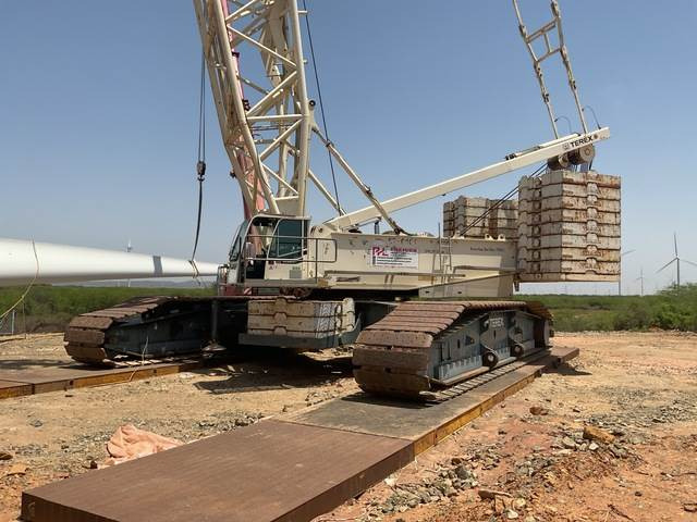 Terex Demag CC2800-1 - Macara pe senile: Foto 1 Terex Demag CC2800-1 - Macara pe senile: Foto 1