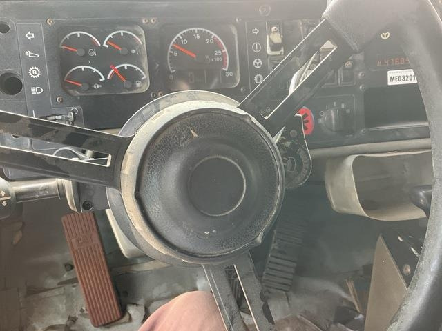 CAT 777D - Camion minier: Foto 4 CAT 777D - Camion minier: Foto 4