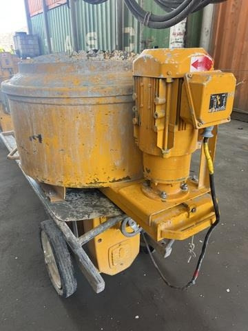 Putzmeister S5 EV TM - Autopompă de beton: Foto 3 Putzmeister S5 EV TM - Autopompă de beton: Foto 3