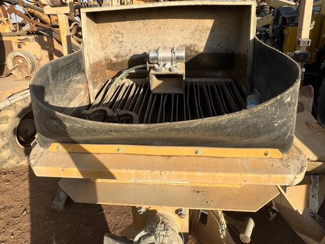 Putzmeister SPM500PC - Autopompă de beton: Foto 4 Putzmeister SPM500PC - Autopompă de beton: Foto 4