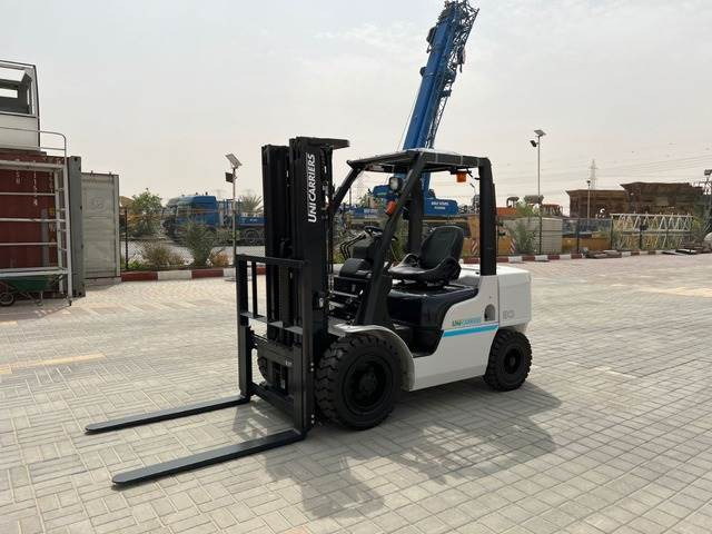 UniCarriers YG1F2A30U - Stivuitor diesel: Foto 1 UniCarriers YG1F2A30U - Stivuitor diesel: Foto 1