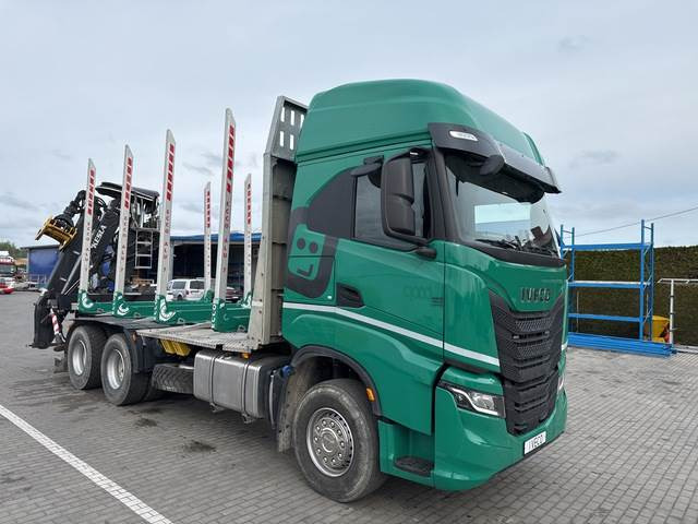 Iveco X-Way 570 - Camion cu macara: Foto 4 Iveco X-Way 570 - Camion cu macara: Foto 4