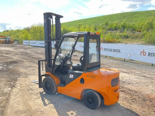 Hangcha XF35D - Stivuitor diesel: Foto 3 Hangcha XF35D - Stivuitor diesel: Foto 3