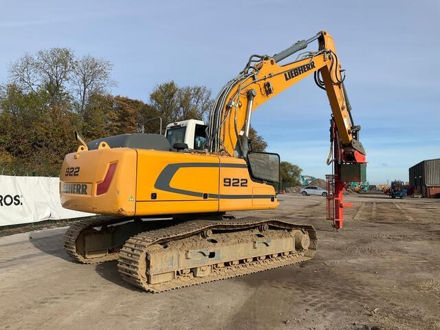 Liebherr R922LC - Excavator pe şenile: Foto 3 Liebherr R922LC - Excavator pe şenile: Foto 3