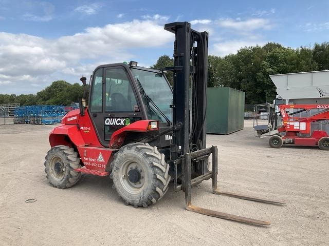 Manitou M30-4 - Stivuitor de teren dificil: Foto 4 Manitou M30-4 - Stivuitor de teren dificil: Foto 4