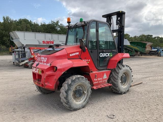 Manitou M30-4 - Stivuitor de teren dificil: Foto 3 Manitou M30-4 - Stivuitor de teren dificil: Foto 3