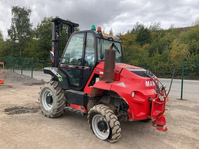 Manitou M30-4 - Stivuitor de teren dificil: Foto 2 Manitou M30-4 - Stivuitor de teren dificil: Foto 2