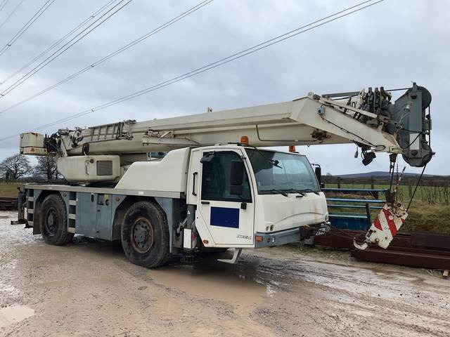 Terex AC35L - Macara tot teren: Foto 4 Terex AC35L - Macara tot teren: Foto 4