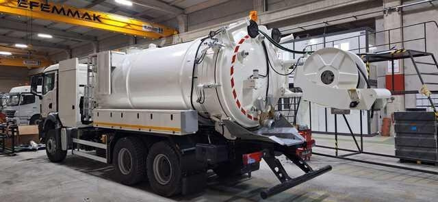 MAN TGS33.400 Jetter - Maşină pentru vidanjări: Foto 2 MAN TGS33.400 Jetter - Maşină pentru vidanjări: Foto 2