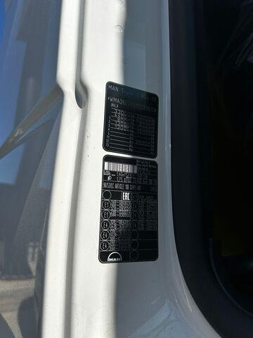 MAN TGS33.400 Jetter - Maşină pentru vidanjări: Foto 5 MAN TGS33.400 Jetter - Maşină pentru vidanjări: Foto 5