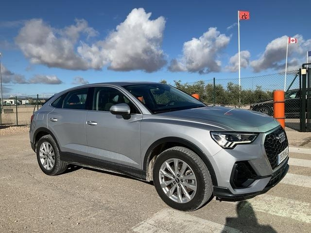 Audi Q3 - Automobil: Foto 4 Audi Q3 - Automobil: Foto 4