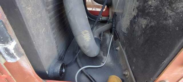 Ditch Witch JT4020AT - Masina de foraj orizontala: Foto 3 Ditch Witch JT4020AT - Masina de foraj orizontala: Foto 3