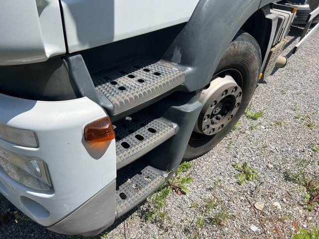 Camion furgon Iveco Stralis 270: Foto 14