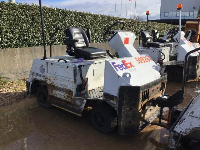 Charlatte TE208 - Tractor pentru bagaje: Foto 4 Charlatte TE208 - Tractor pentru bagaje: Foto 4