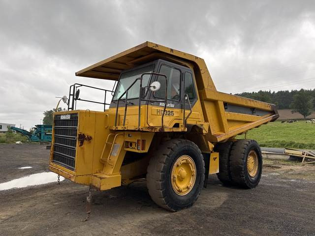 Komatsu HD325-6 - Camion minier: Foto 1 Komatsu HD325-6 - Camion minier: Foto 1