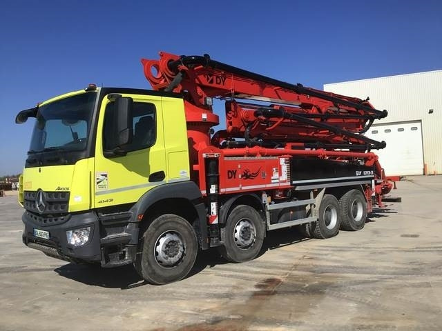 Mercedes-Benz Arocs 4143 - Autopompă de beton: Foto 1 Mercedes-Benz Arocs 4143 - Autopompă de beton: Foto 1