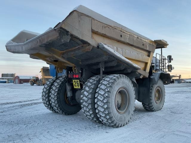 Komatsu HD605-7EO - Camion minier: Foto 3 Komatsu HD605-7EO - Camion minier: Foto 3