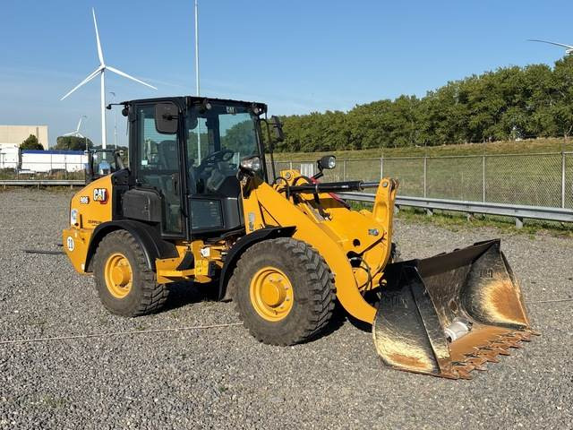 CAT 906 - Încărcător frontal pe pneuri: Foto 4 CAT 906 - Încărcător frontal pe pneuri: Foto 4