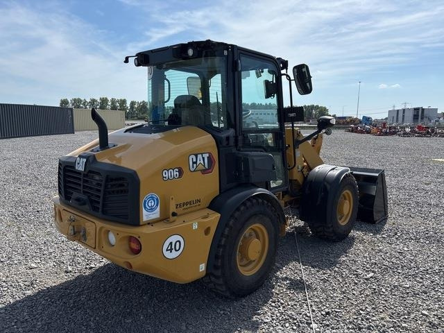 CAT 906 - Încărcător frontal pe pneuri: Foto 3 CAT 906 - Încărcător frontal pe pneuri: Foto 3
