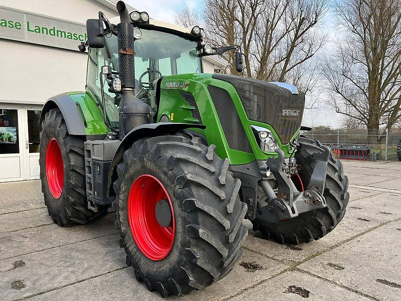 Fendt 826 Vario ProfiPlus - Tractor agricol: Foto 4 Fendt 826 Vario ProfiPlus - Tractor agricol: Foto 4