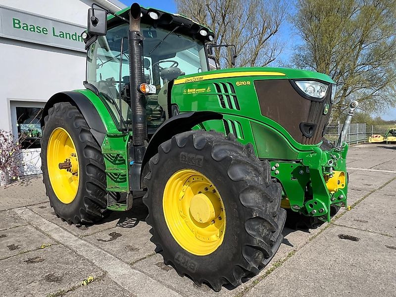 John Deere 6210R Frontzapfwelle - Tractor agricol: Foto 4 John Deere 6210R Frontzapfwelle - Tractor agricol: Foto 4