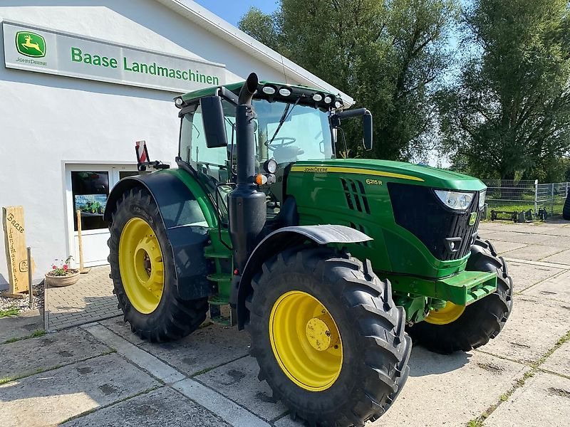 John Deere 6215R AutoPowr 50km/h - Tractor agricol: Foto 1 John Deere 6215R AutoPowr 50km/h - Tractor agricol: Foto 1